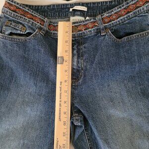 Cropped Capri Jeans Axcess Stretch Embroidered Womens Size 12 Liz Claiborne